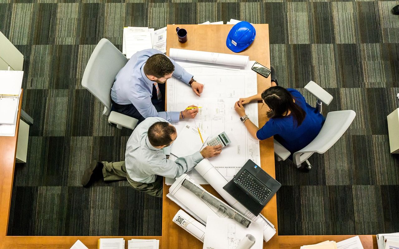 entdecken sie alles rund um den modernen arbeitsplatz: tipps für mehr produktivität, aktuelle trends im arbeitsumfeld und innovative lösungen für ihr büro. optimieren sie ihren arbeitsplatz für effizienz und wohlbefinden.